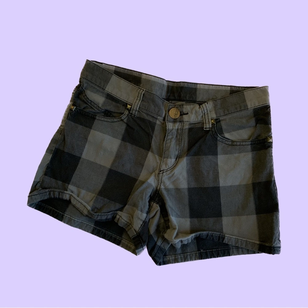ROXY Women’s Vintage Gray and Black Plaid Gridded Shorts